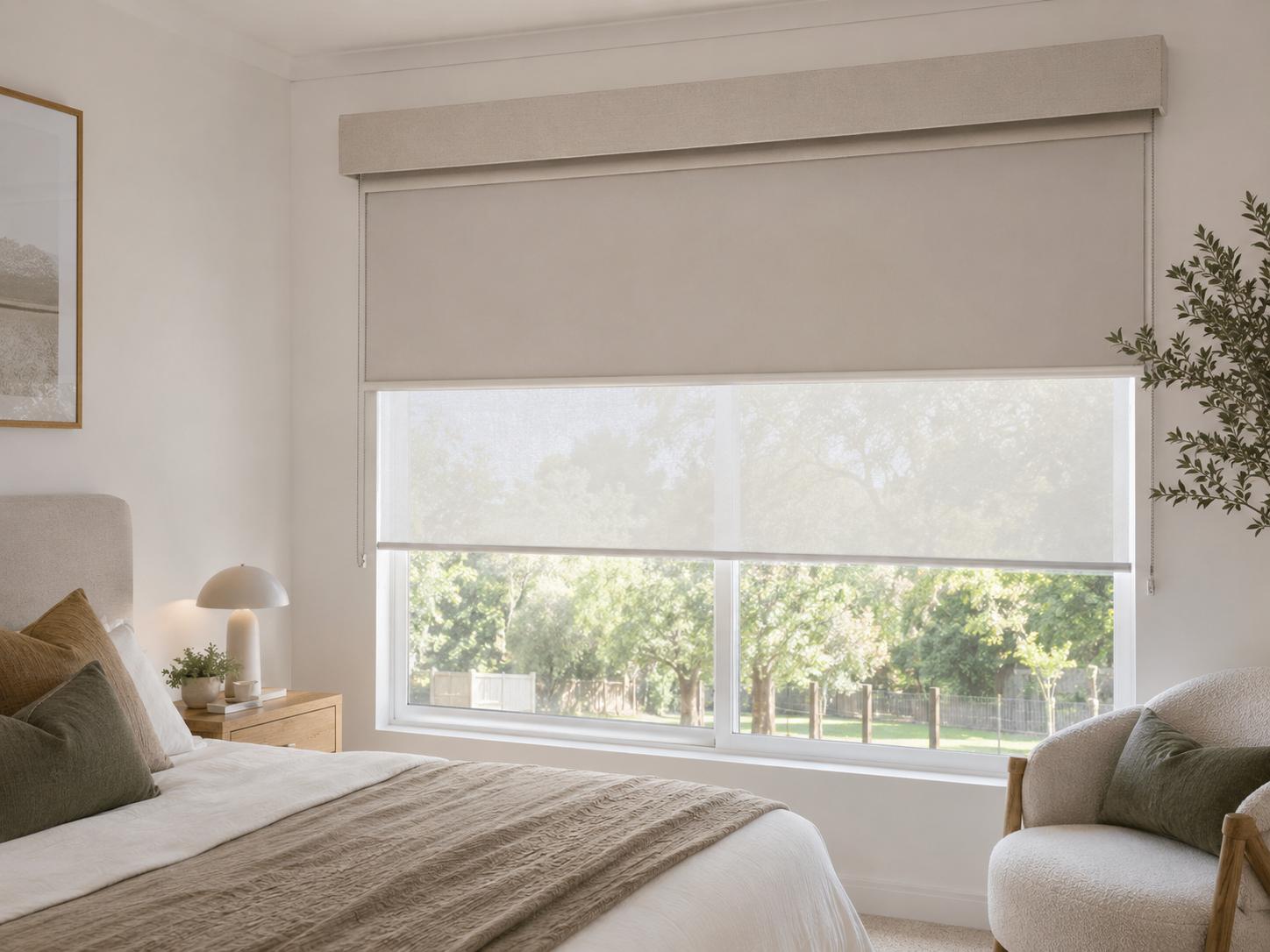 Dual roller blinds installed in Mambourin